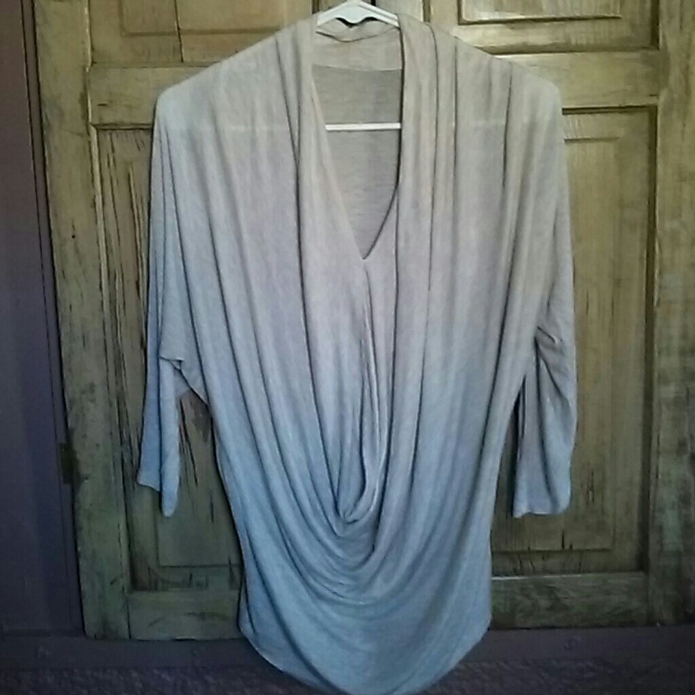 Jennifer Lopez shirt